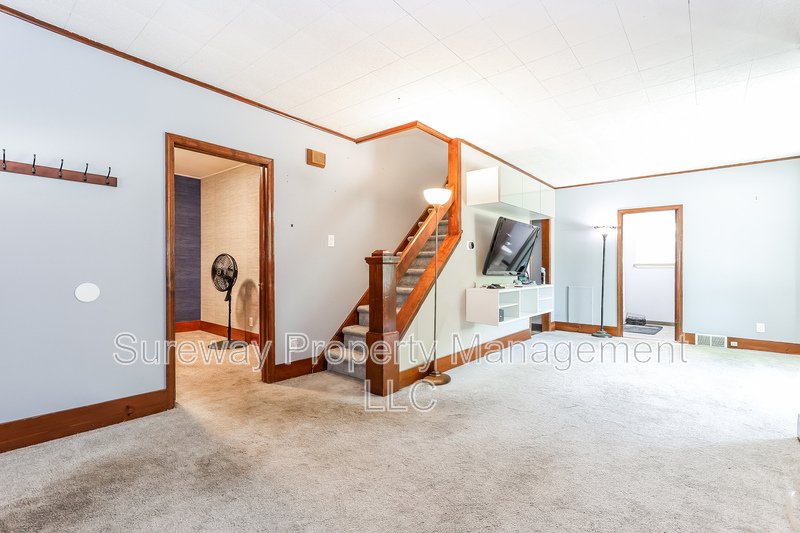 Welcome to 201  E Linden Ave - property image