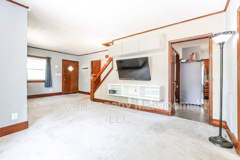 Welcome to 201  E Linden Ave - property image