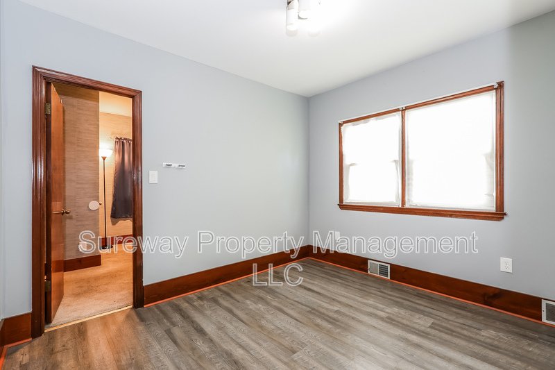 Welcome to 201  E Linden Ave - property image