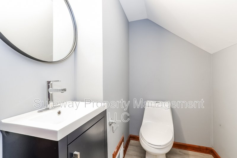 Welcome to 201  E Linden Ave - property image