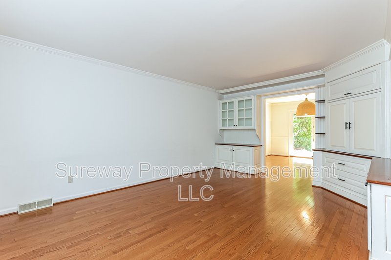 329 Catch Penny Ln. property image
