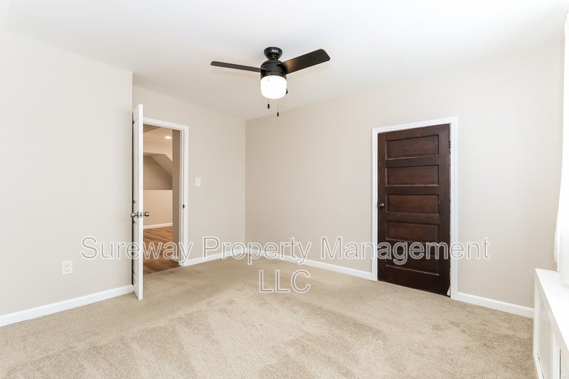 Welcome Home to 1 Chestnut Ave, Unit B! property image