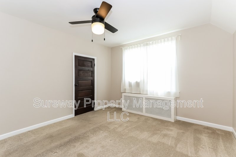Welcome Home to 1 Chestnut Ave, Unit B! property image