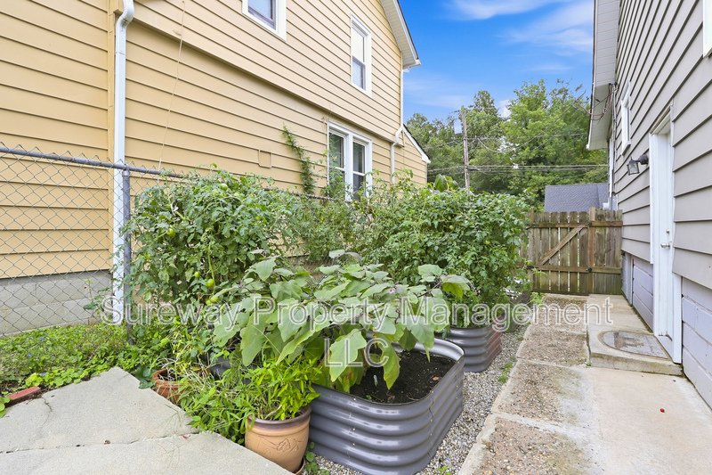 Welcome home to 111 Westmont Ave property image