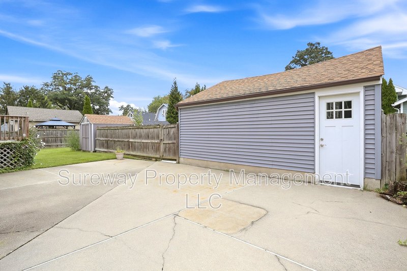 Welcome home to 111 Westmont Ave property image