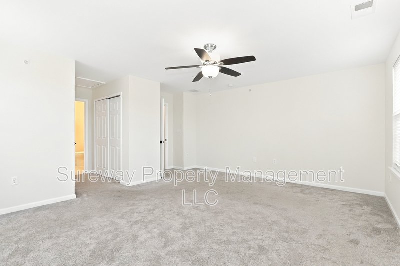 Three-Level Townhome with 3 Bedrooms, 2.5 Baths & Private Garage property image