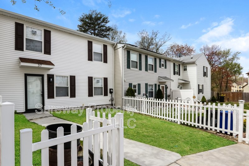 Newly Renovated 2-Bedroom Townhome in Sicklerville property image