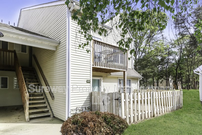 Open property image