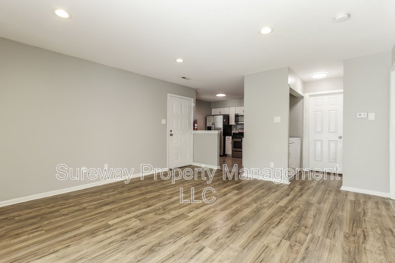 Open property image