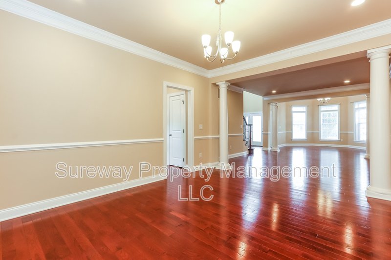 Stunning 4BR/4BA with loft! This Columbia II Lexington Model in Monroe Chase – 3,640 Sq Ft + Finished Basement (1100 Square feet)! property image