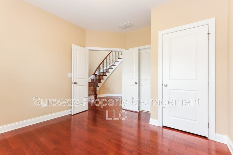 Stunning 4BR/4BA with loft! This Columbia II Lexington Model in Monroe Chase – 3,640 Sq Ft + Finished Basement (1100 Square feet)! property image