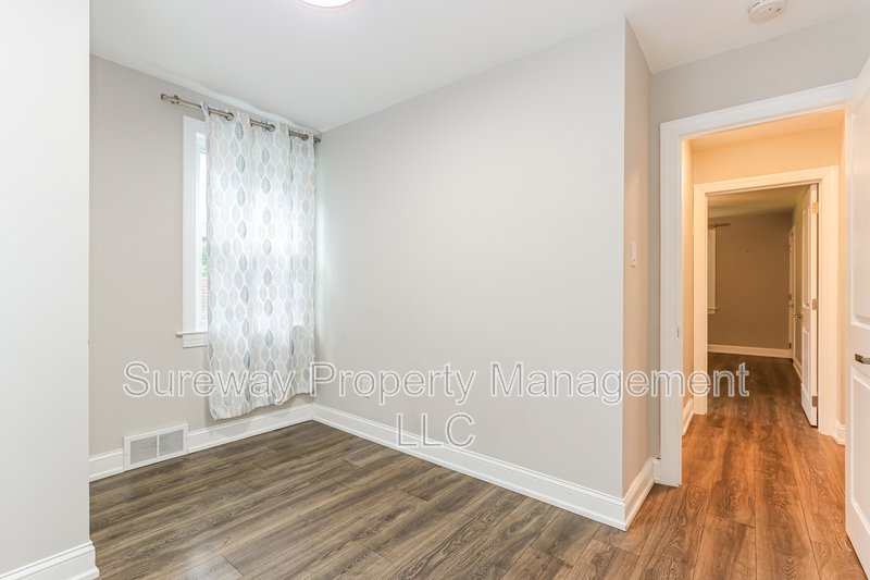 Beautifully Renovated 4 Bedroom, 2 Bath Single Family Home property image