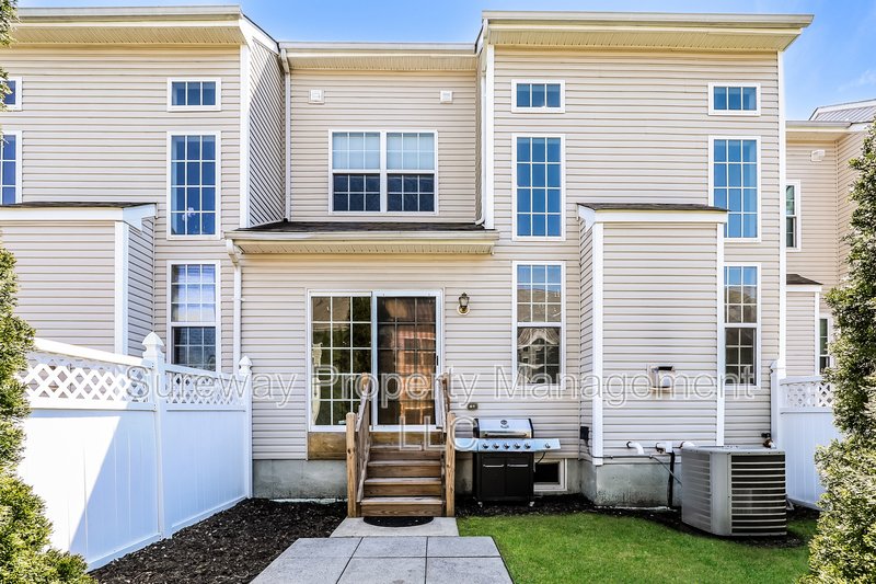 Welcome to 158 Chancellor Drive! property image
