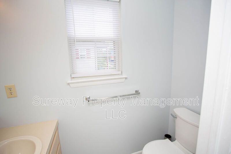 12 Grant Lane, Berlin property image