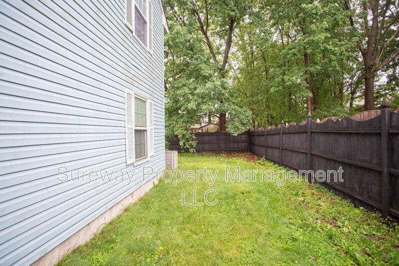 12 Grant Lane, Berlin property image