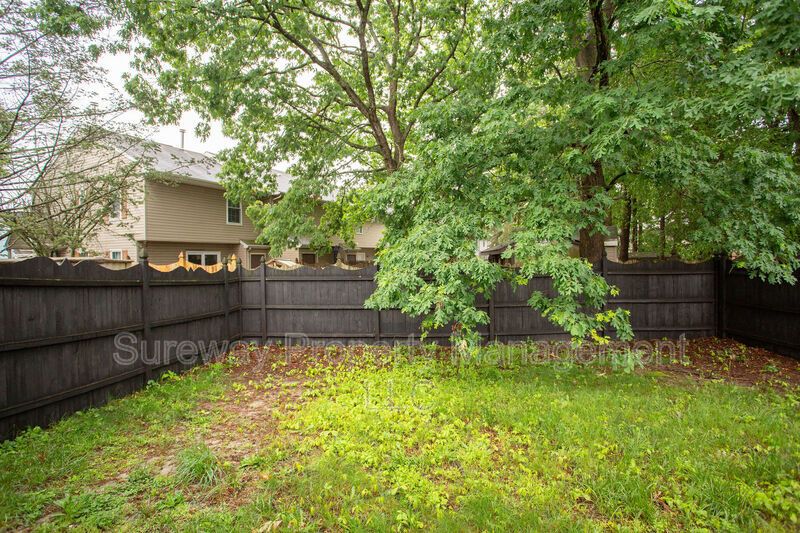 12 Grant Lane, Berlin property image