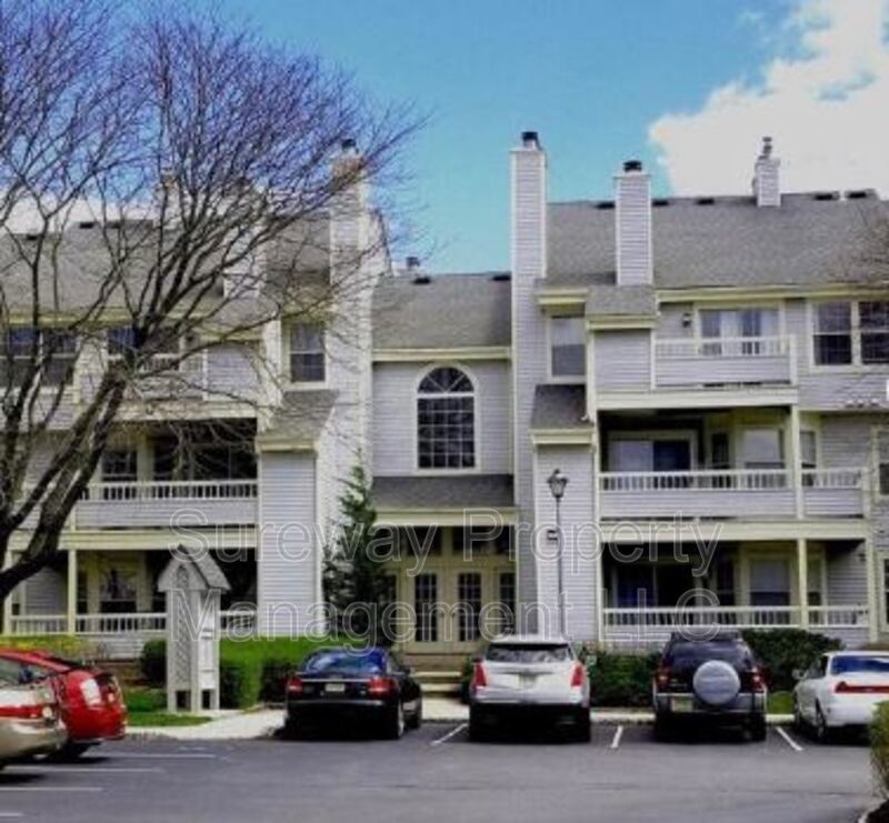 Welcome Home to 108 Lowell Ct, Apt 5! property image