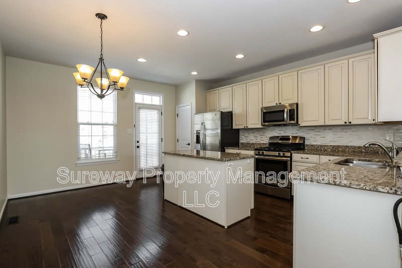Welcome to 12 Stevens Ct property image