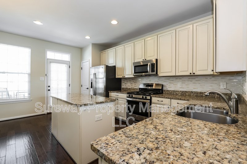 Welcome to 12 Stevens Ct property image