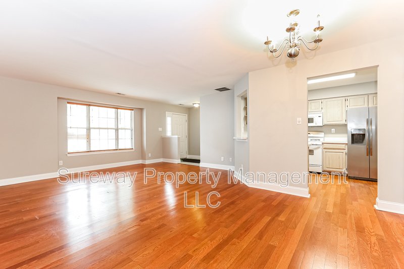 Welcome to 4406 Aberdeen LN property image