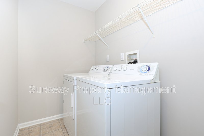 Welcome to 4406 Aberdeen LN property image