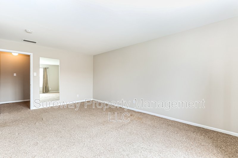 Welcome to 4406 Aberdeen LN property image