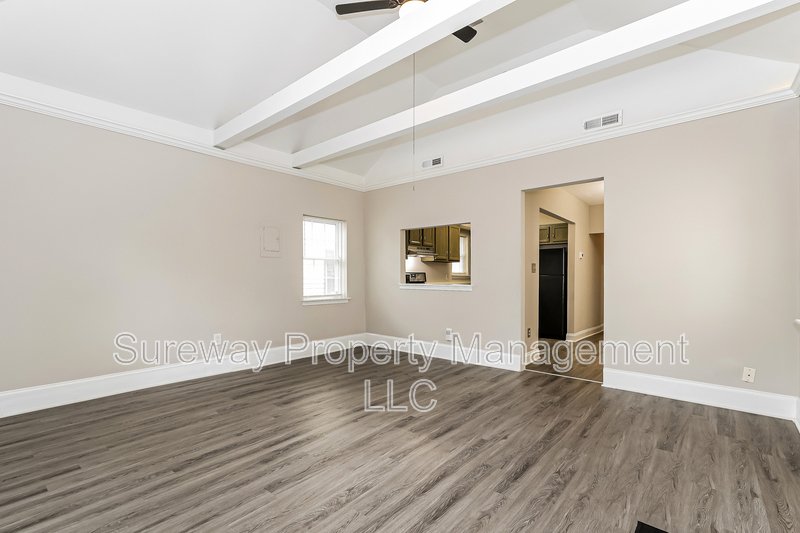 Welcome to 811 Wesley Ave property image