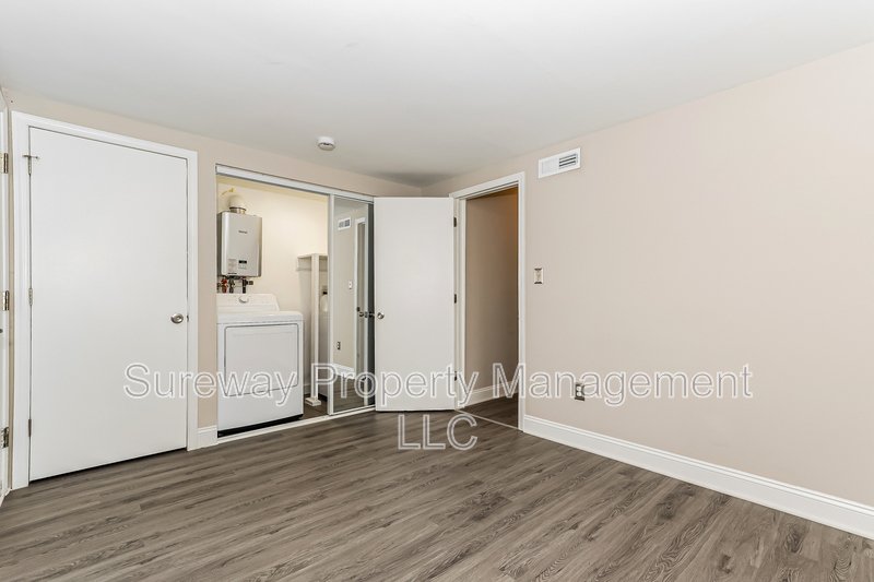 Welcome to 811 Wesley Ave property image