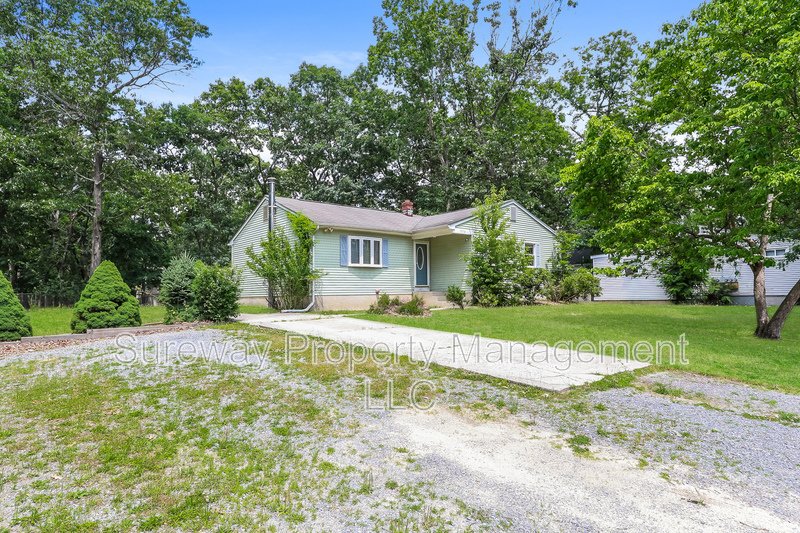 Welcome Home to 534 Pardee Blvd! property image
