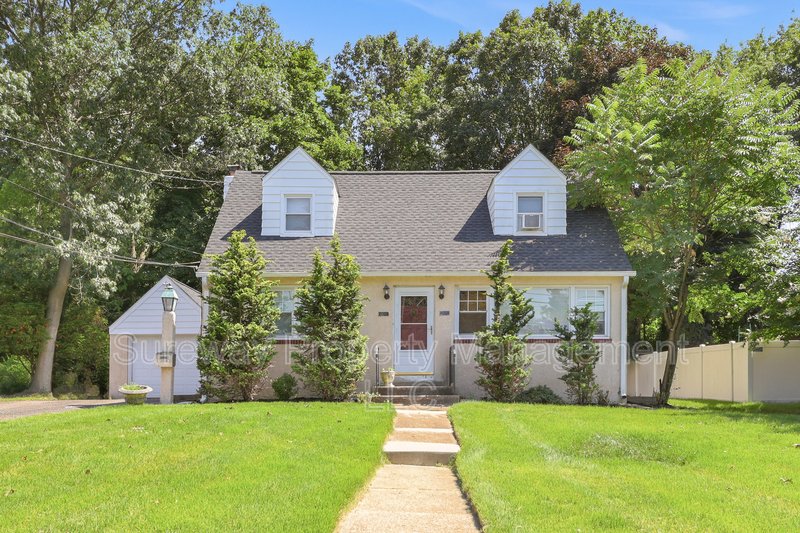 Charming 1-Bedroom Apartment in Beautiful Haddon Heights property image