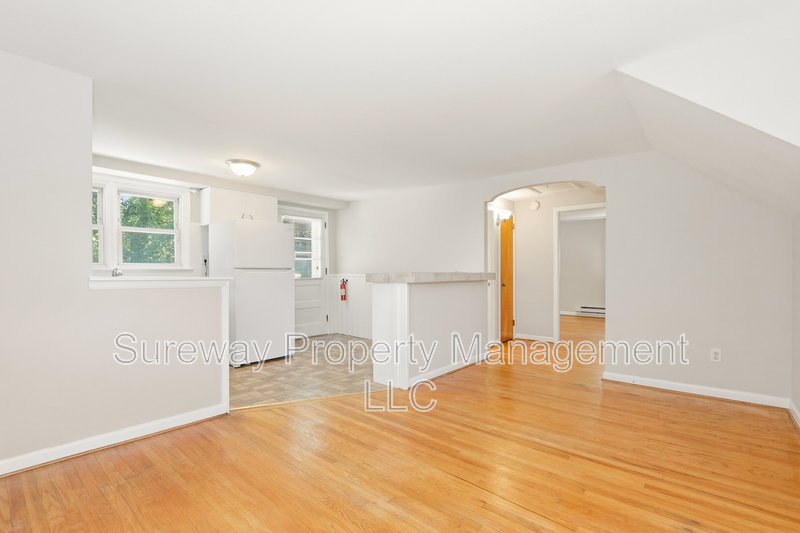 Charming 1-Bedroom Apartment in Beautiful Haddon Heights property image