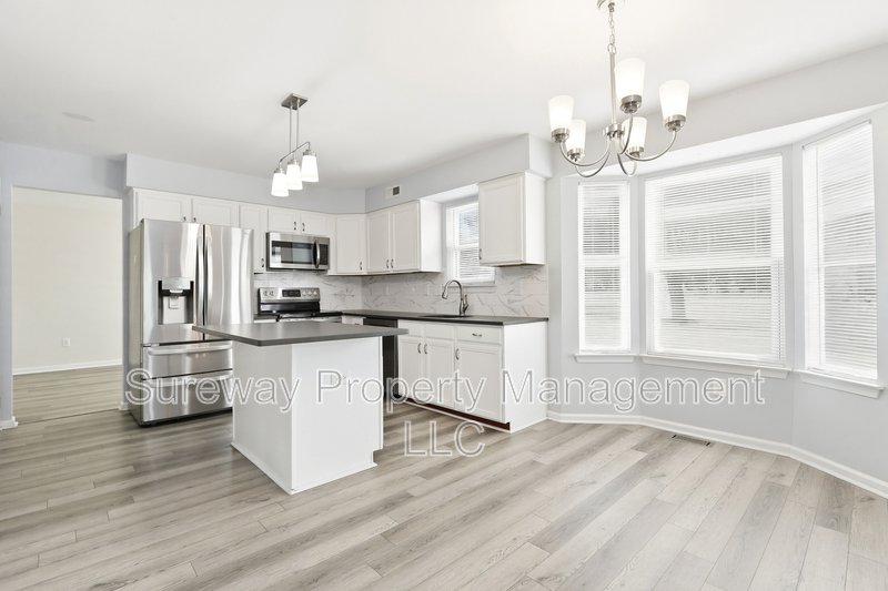 Welcome Home to 25 Adler Circle! property image