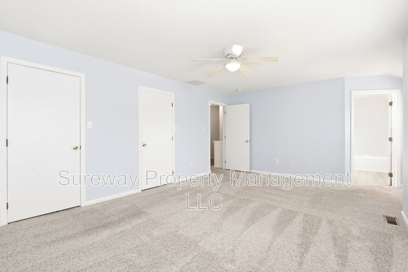 Welcome Home to 25 Adler Circle! property image