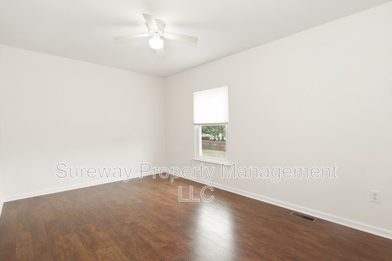 Welcome Home to 25 Adler Circle! property image