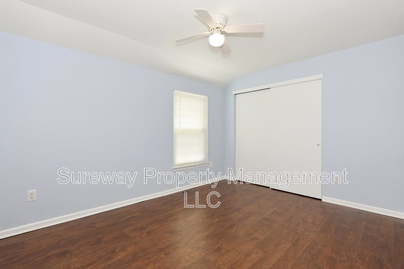 Welcome Home to 25 Adler Circle! property image