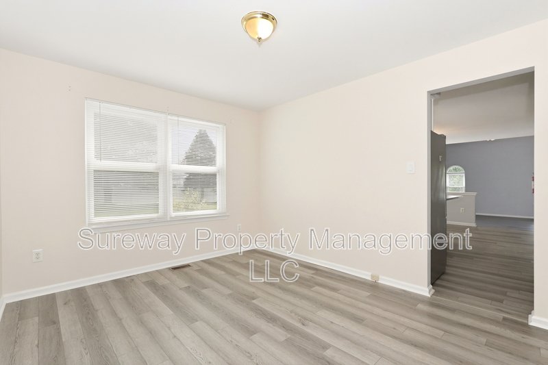 Welcome Home to 25 Adler Circle! property image