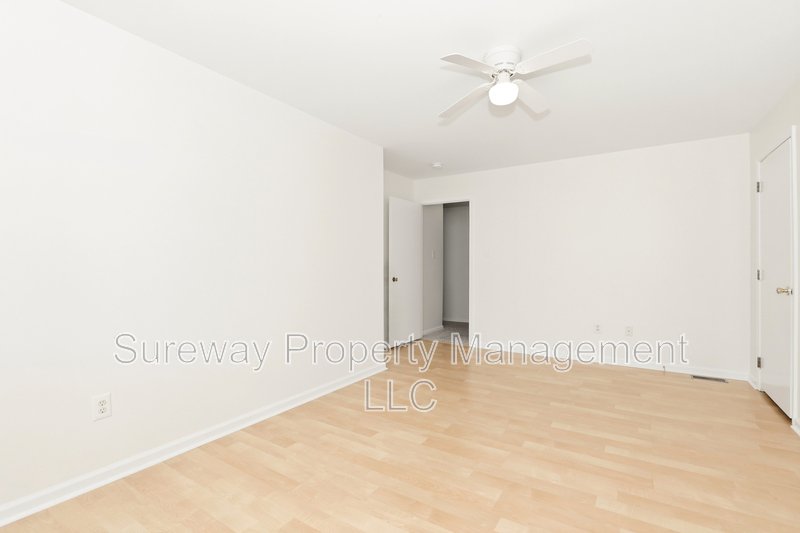 Welcome Home to 25 Adler Circle! property image