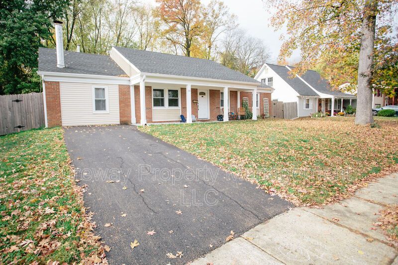 Welcome Home to 31 Edge Lane! property image