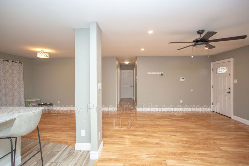 Welcome Home to 31 Edge Lane! property image