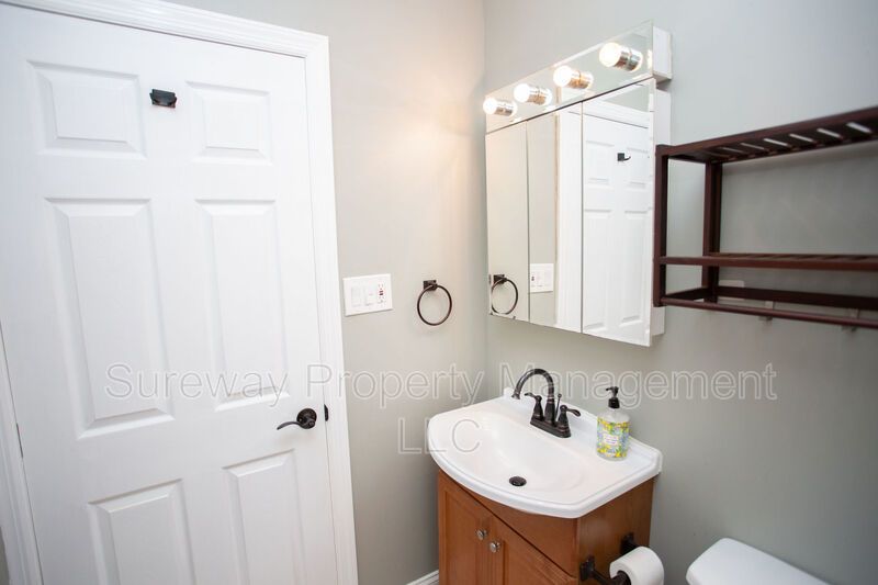 Welcome Home to 31 Edge Lane! property image