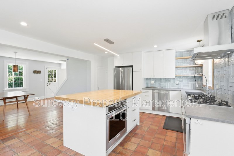 Welcome Home to 4521 Province Line Rd! property image