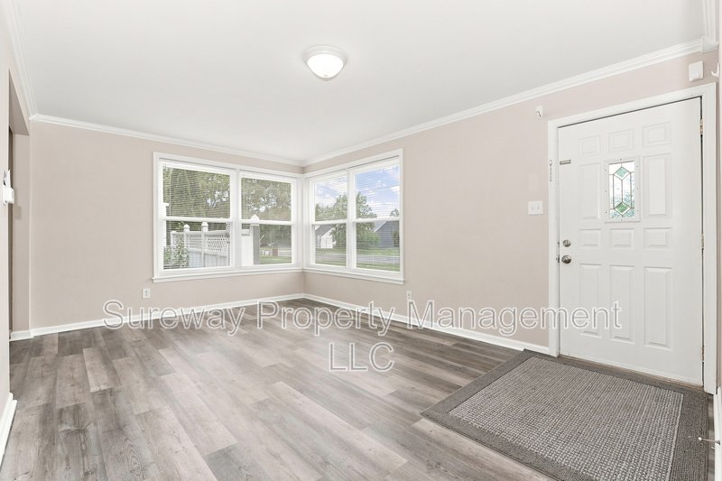 Welcome to 208 Knight Ave property image