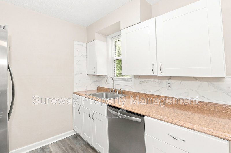 Welcome to 208 Knight Ave property image