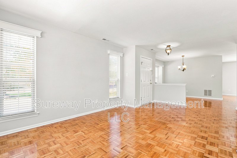 Bright property image