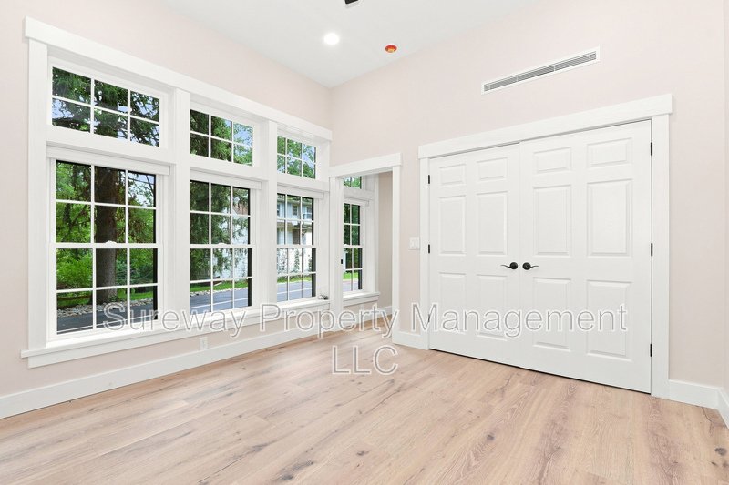 One of a Kind Media Rental property image