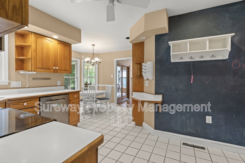 Bright property image