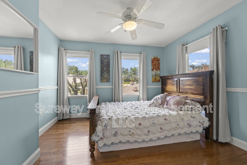 Bright property image