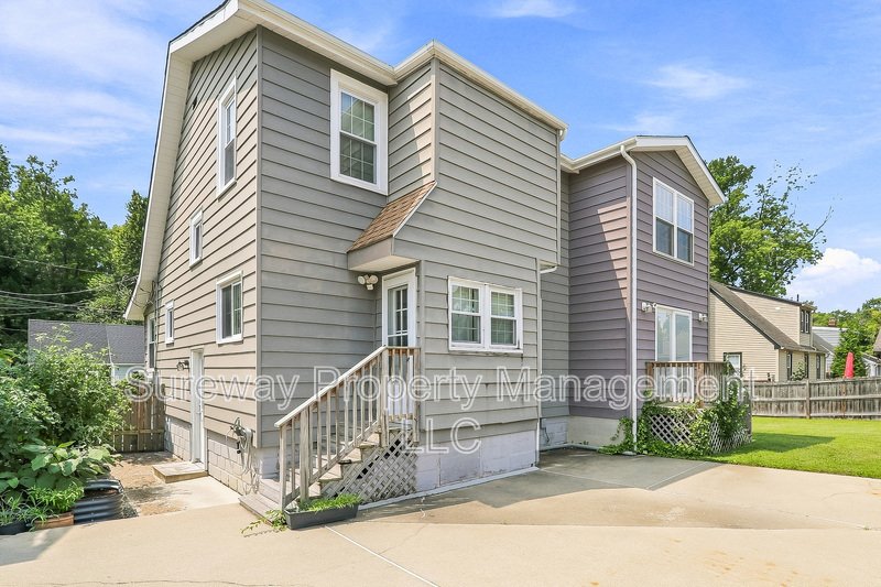Welcome home to 111 Westmont Ave property image