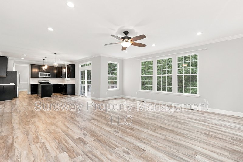 Welcome to 13 Grist Mill Court! property image