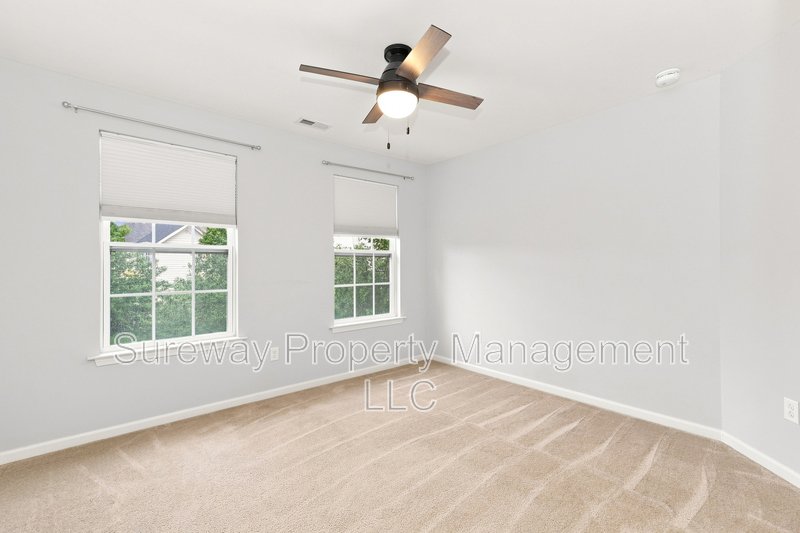 Welcome to 13 Grist Mill Court! property image